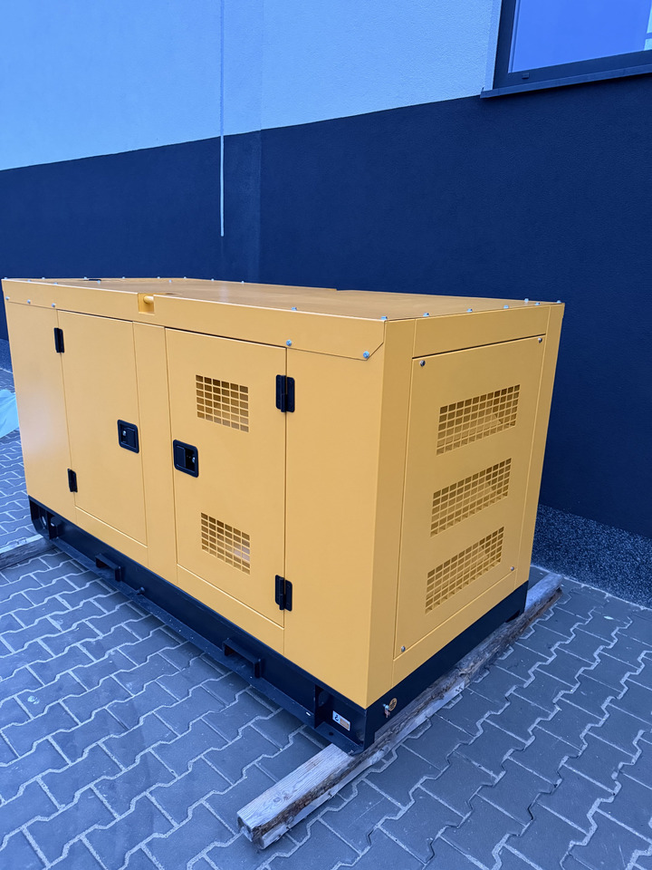 PERKINS 100 kVA / 80 kW - Электрогенератор: фото 3 PERKINS 100 kVA / 80 kW - Электрогенератор: фото 3