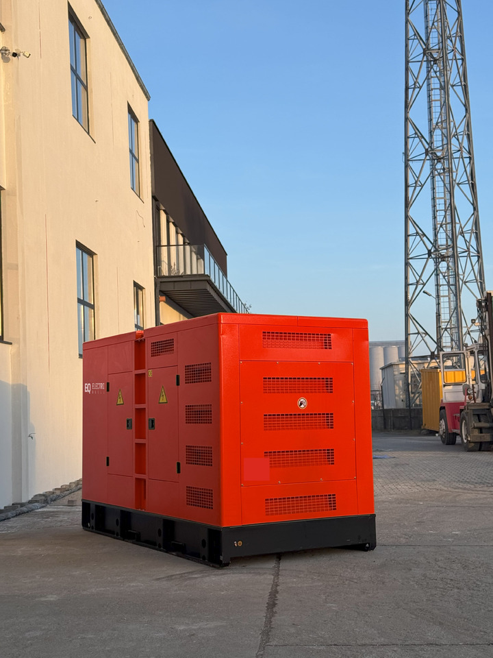 VOLVO 400 kVA / 330 kW - Электрогенератор: фото 3 VOLVO 400 kVA / 330 kW - Электрогенератор: фото 3