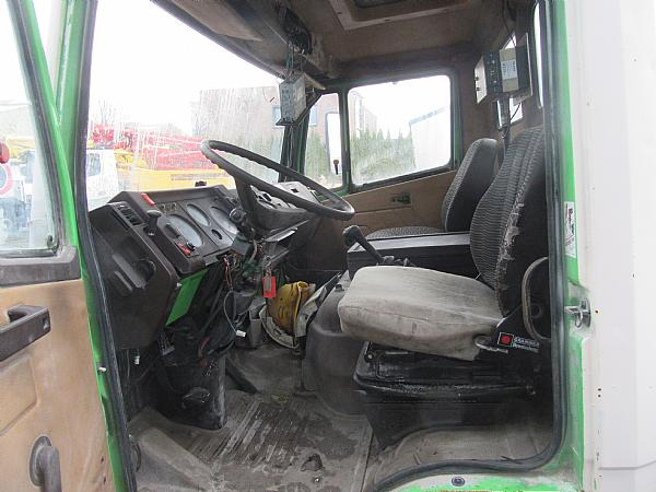 SCHWING City pump M16/13 Z - Автобетононасос: фото 5 SCHWING City pump M16/13 Z - Автобетононасос: фото 5