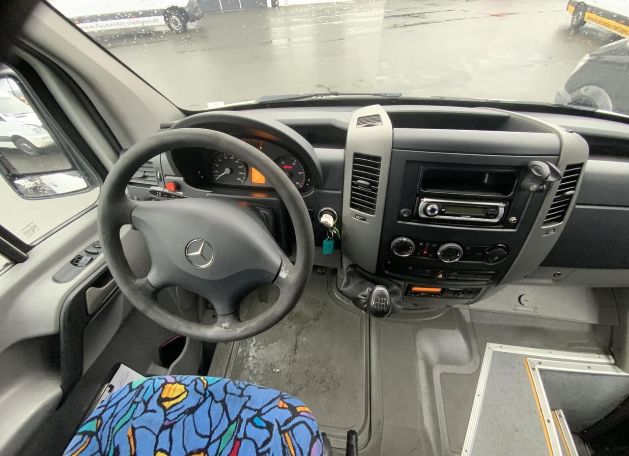 Фото интерьера 1: Mercedes-Benz 519 CDI Sprinter лизинг Mercedes-Benz 519 CDI Sprinter