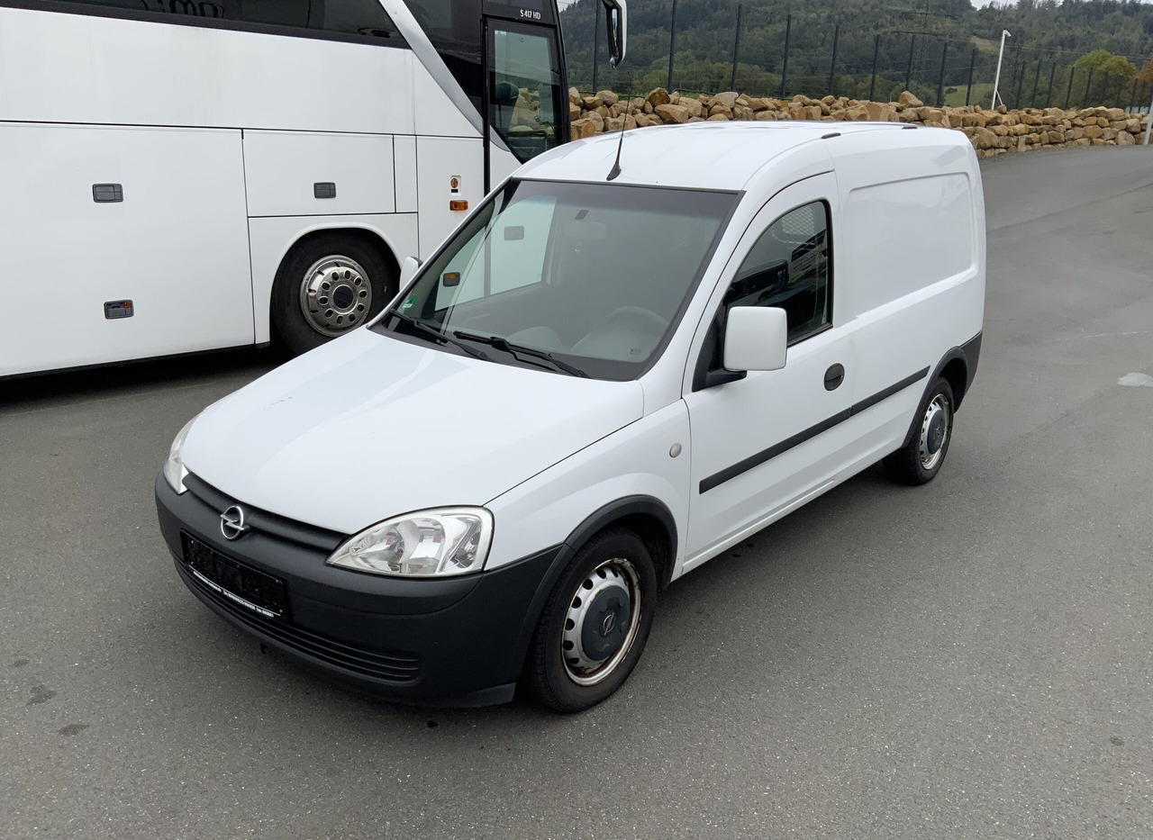 Opel Combo-C-Van - Легковой автомобиль: фото 2 Opel Combo-C-Van - Легковой автомобиль: фото 2