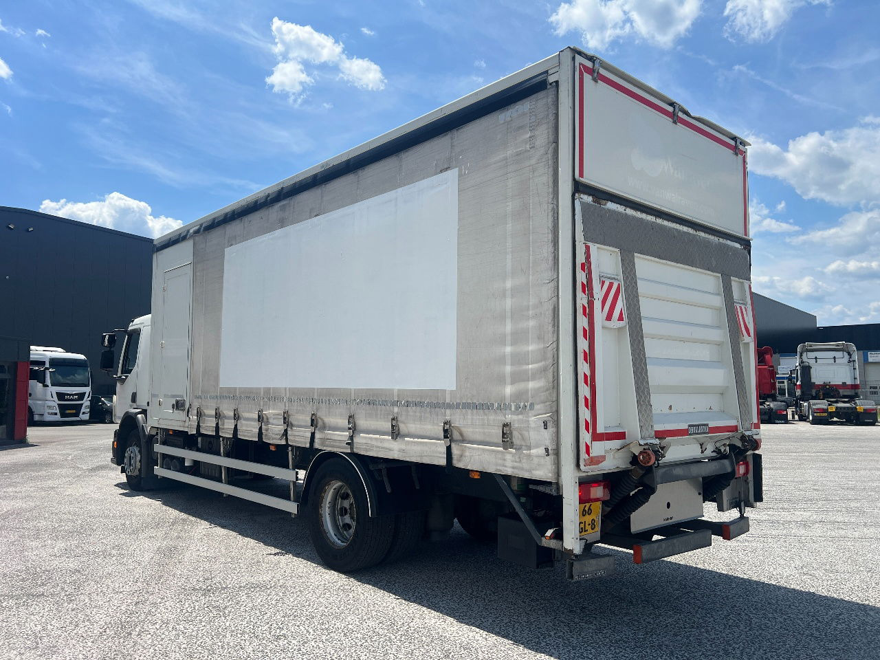 Volvo FE 250 Euro 6, 19T - Тентованный грузовик: фото 4 Volvo FE 250 Euro 6, 19T - Тентованный грузовик: фото 4