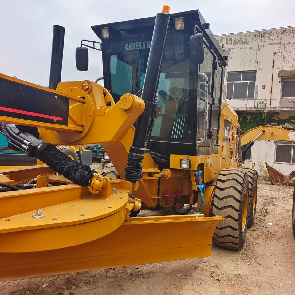 CAT 140 K - Грейдер: фото 3 CAT 140 K - Грейдер: фото 3