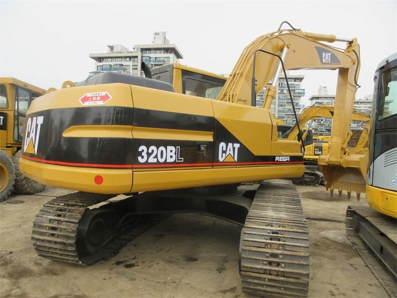 CAT 320 B L - Гусеничный экскаватор: фото 2 CAT 320 B L - Гусеничный экскаватор: фото 2