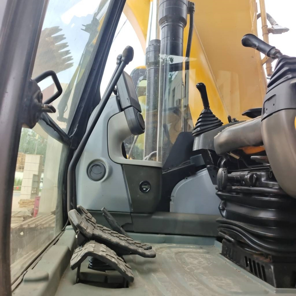 CAT 320D2 - Гусеничный экскаватор: фото 5 CAT 320D2 - Гусеничный экскаватор: фото 5