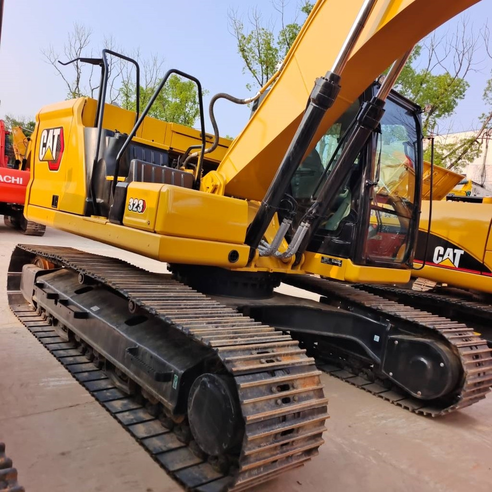 Гусеничный экскаватор CAT 323: фото 8