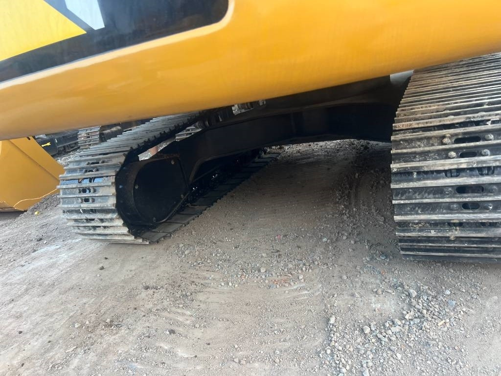 CAT 324D2L - Гусеничный экскаватор: фото 4 CAT 324D2L - Гусеничный экскаватор: фото 4