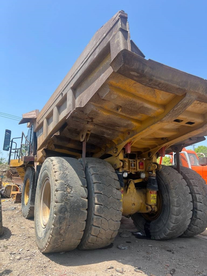 CAT 773 F - Карьерный самосвал: фото 4 CAT 773 F - Карьерный самосвал: фото 4