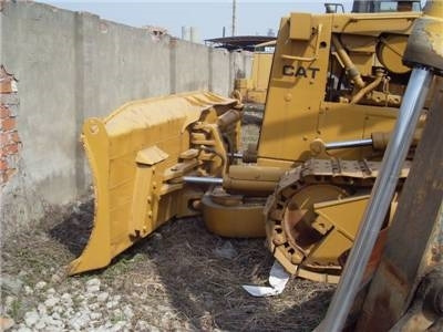 CAT D 5 H - Бульдозер: фото 3 CAT D 5 H - Бульдозер: фото 3