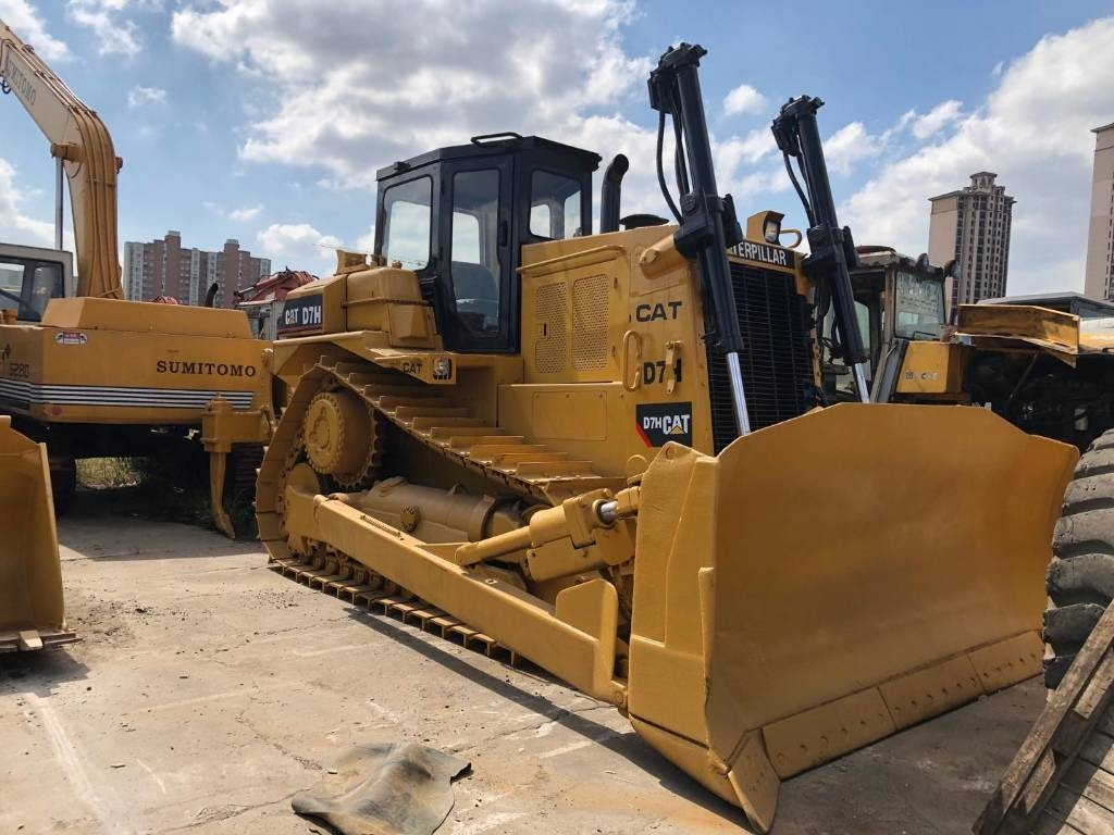 CAT D 7 H - Бульдозер: фото 1 CAT D 7 H - Бульдозер: фото 1