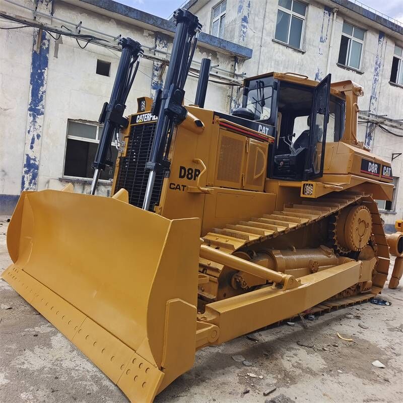 CAT D 8 R Shanghai largest supplier - Бульдозер: фото 1 CAT D 8 R Shanghai largest supplier - Бульдозер: фото 1