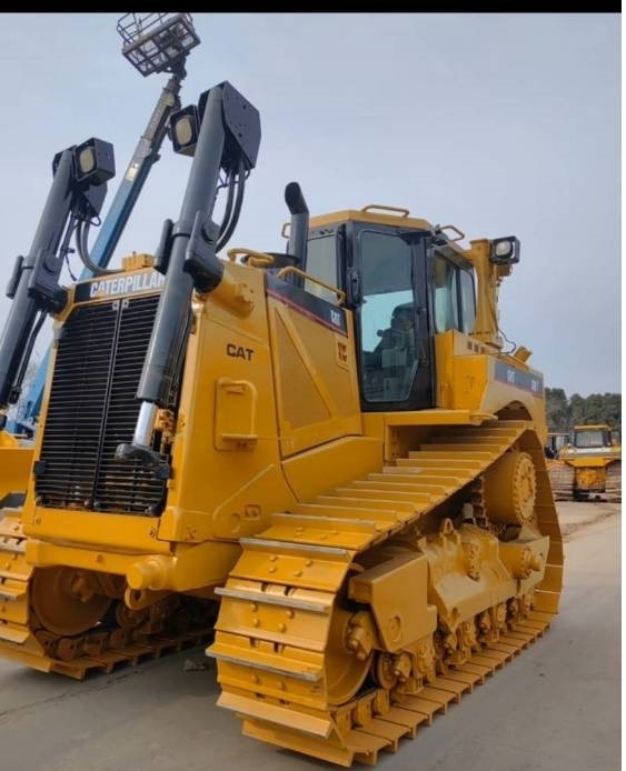 CAT D 8 T - Бульдозер: фото 2 CAT D 8 T - Бульдозер: фото 2