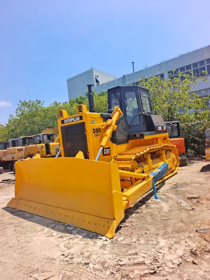 CAT D8T Stable performance - Бульдозер: фото 3 CAT D8T Stable performance - Бульдозер: фото 3