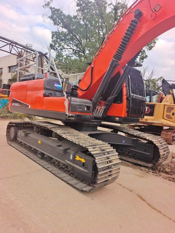 Doosan DX 225 - Гусеничный экскаватор: фото 4 Doosan DX 225 - Гусеничный экскаватор: фото 4