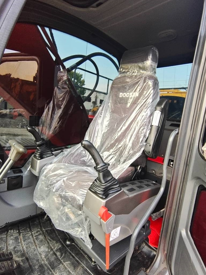 Doosan DX 225 LC лизинг Doosan DX 225 LC: фото 6