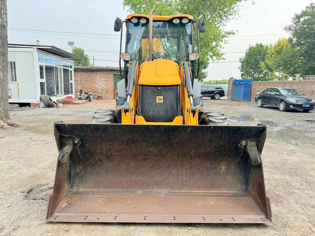 JCB 3 CX - Колёсный экскаватор: фото 4 JCB 3 CX - Колёсный экскаватор: фото 4