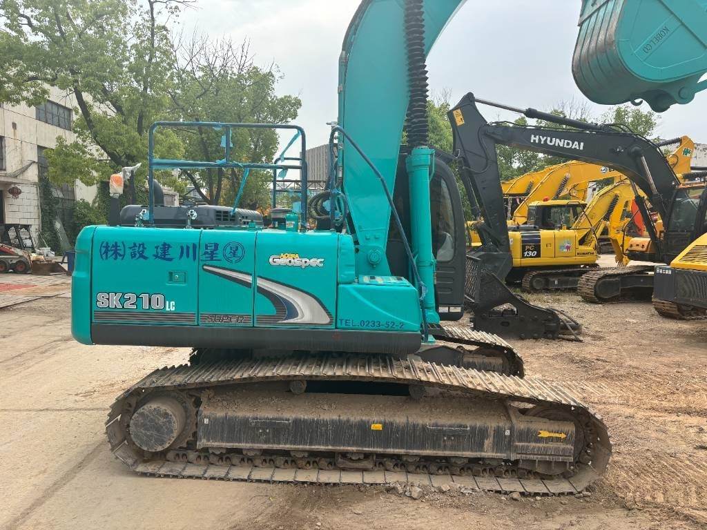Гусеничный экскаватор Kobelco SK 210: фото 10 Гусеничный экскаватор Kobelco SK 210: фото 10