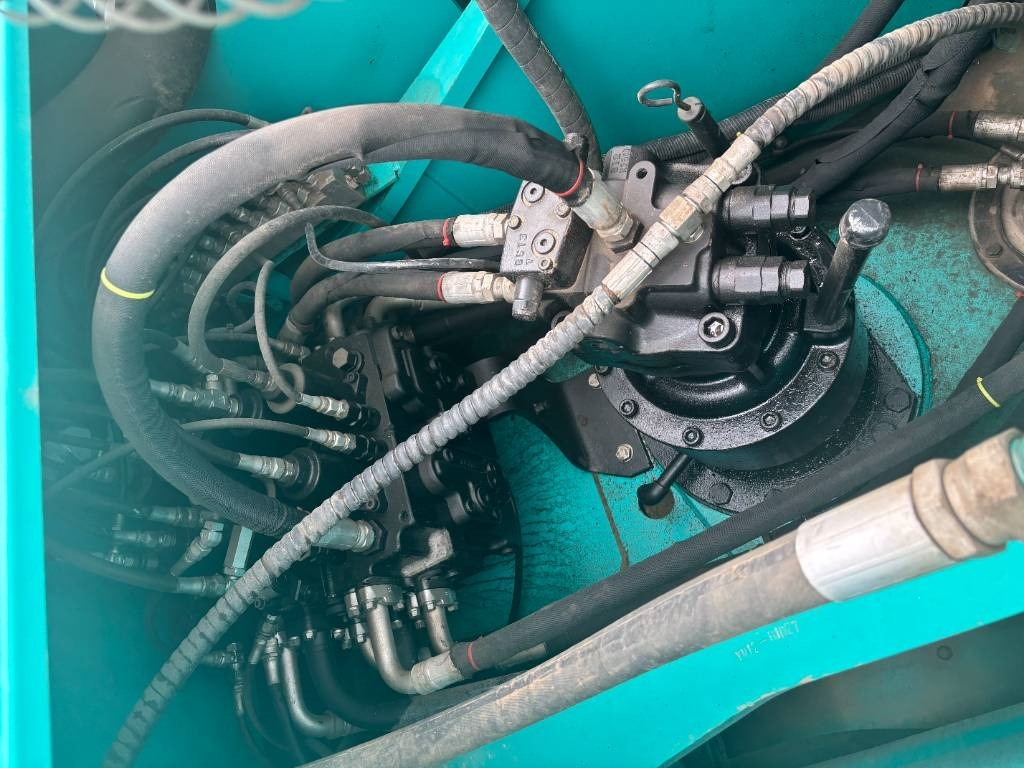 Гусеничный экскаватор Kobelco SK 210: фото 14 Гусеничный экскаватор Kobelco SK 210: фото 14