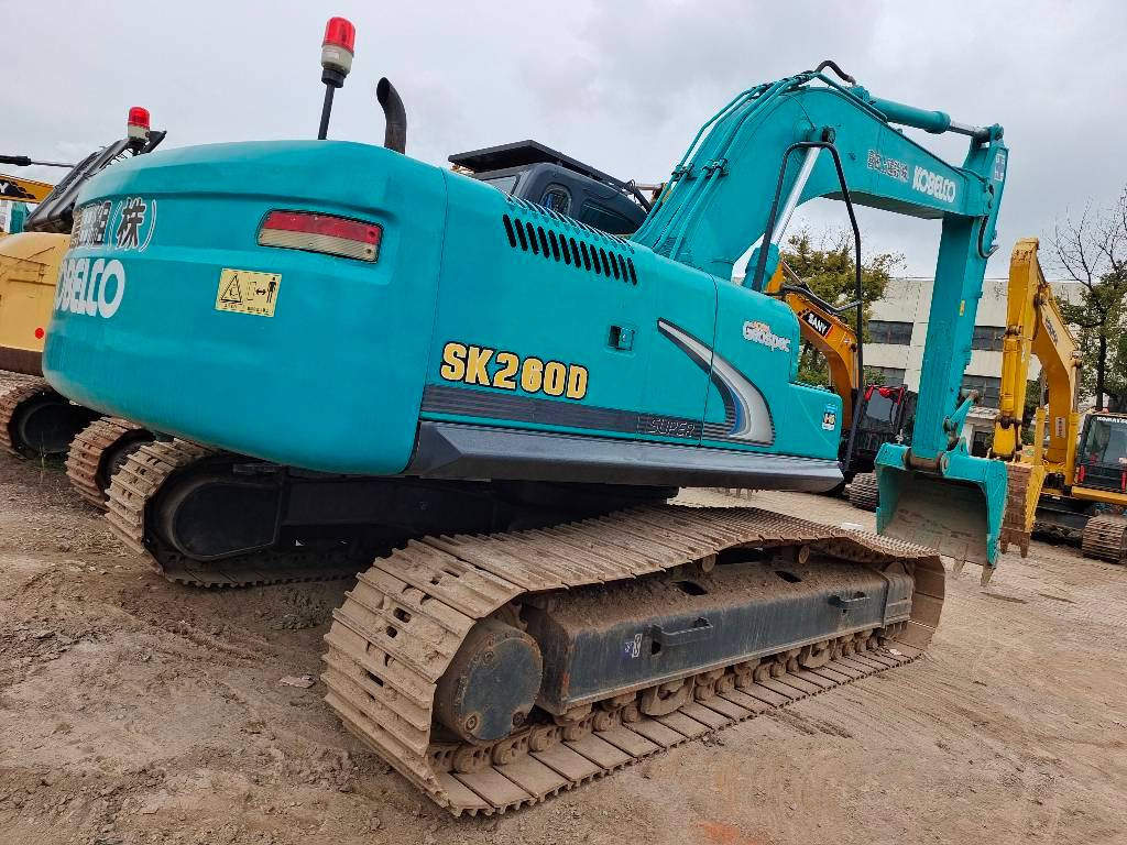 Kobelco SK 260 LC - Гусеничный экскаватор: фото 1 Kobelco SK 260 LC - Гусеничный экскаватор: фото 1