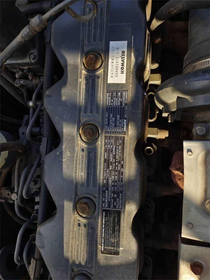 Гусеничный экскаватор Komatsu PC 200: фото 19 Гусеничный экскаватор Komatsu PC 200: фото 19