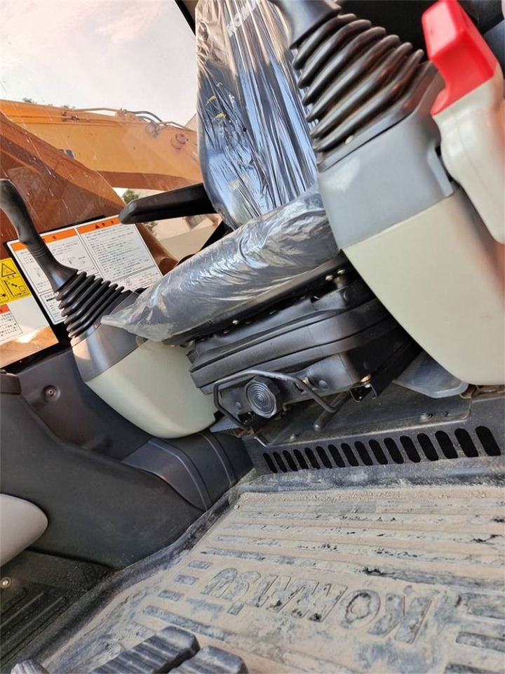 Гусеничный экскаватор Komatsu PC 200: фото 8 Гусеничный экскаватор Komatsu PC 200: фото 8