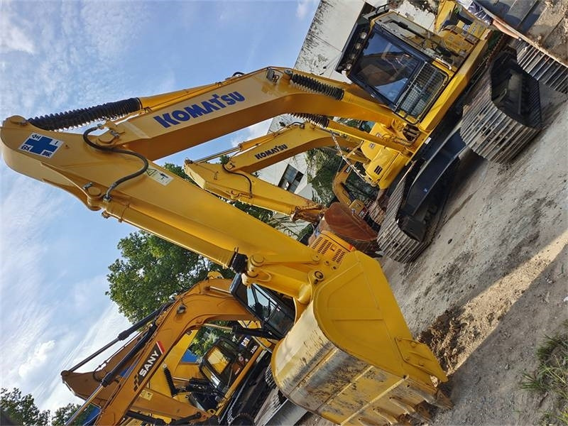 Гусеничный экскаватор Komatsu PC 200: фото 13 Гусеничный экскаватор Komatsu PC 200: фото 13