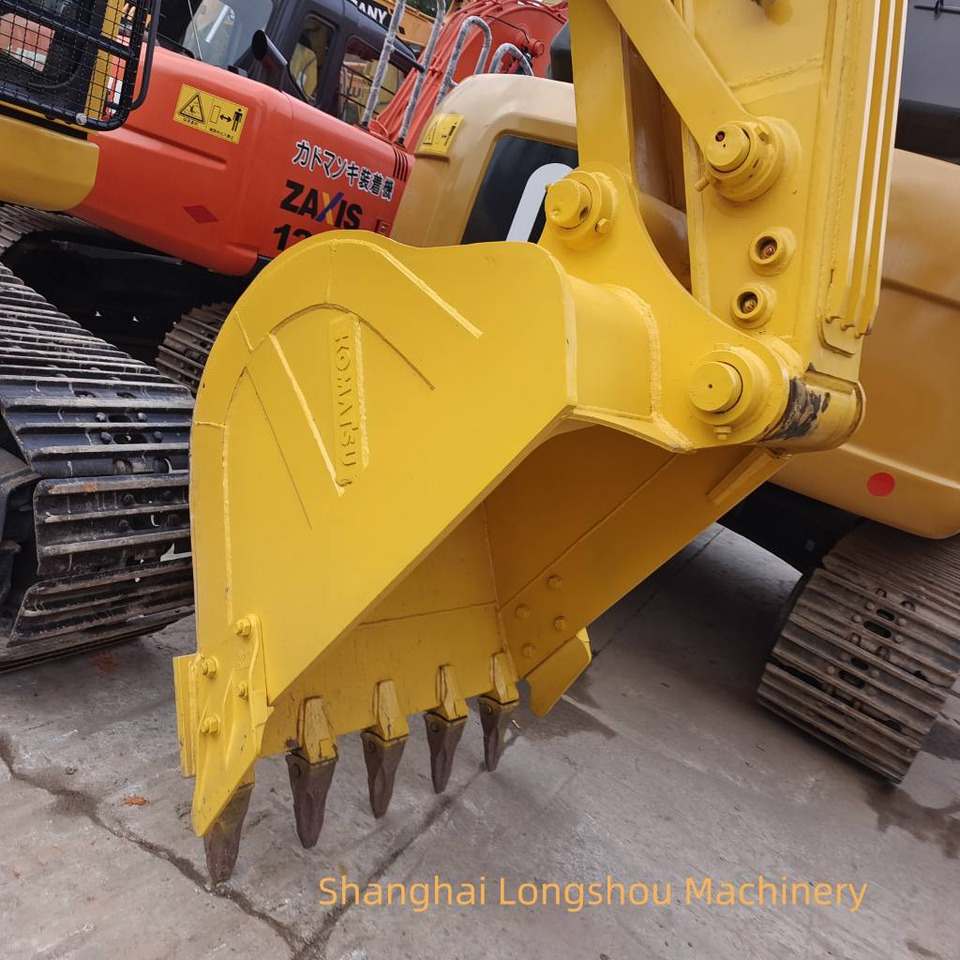 Komatsu PC 210-8 - Гусеничный экскаватор: фото 5 Komatsu PC 210-8 - Гусеничный экскаватор: фото 5