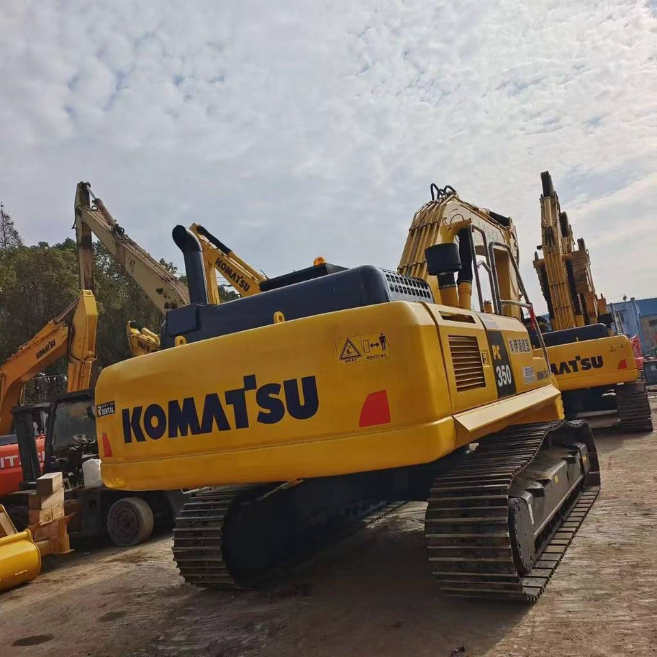 Komatsu PC 350 LC-7 - Гусеничный экскаватор: фото 2 Komatsu PC 350 LC-7 - Гусеничный экскаватор: фото 2