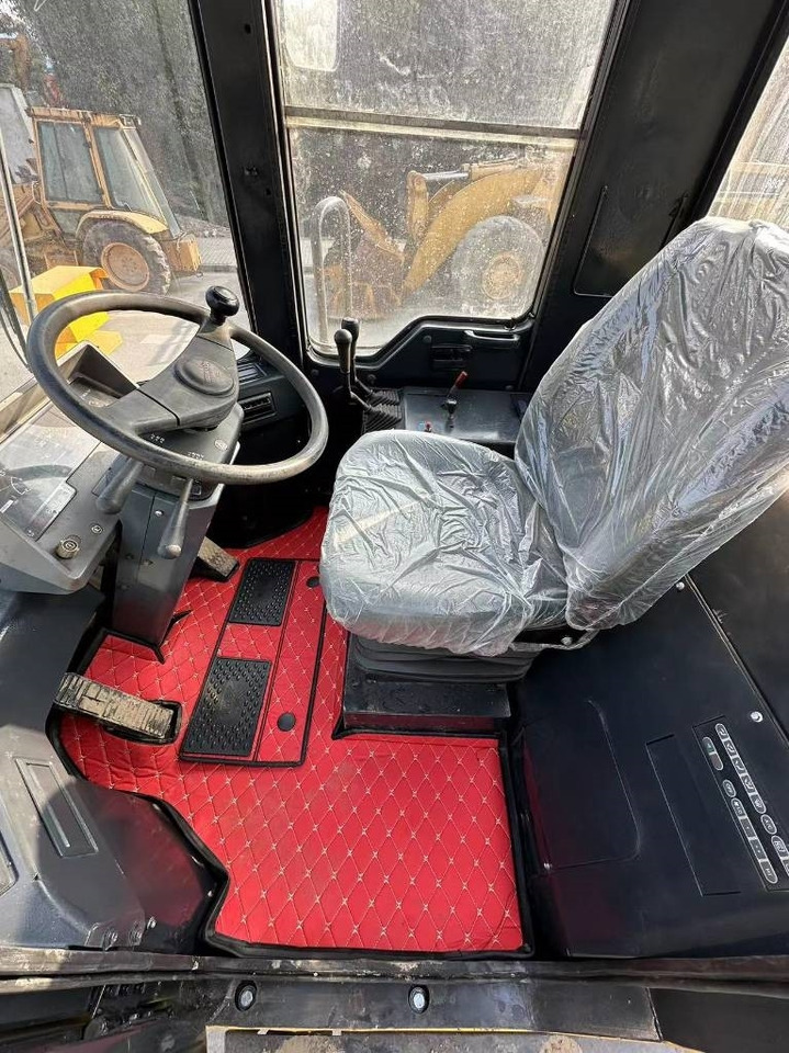 Komatsu WA 380 - Колёсный погрузчик: фото 5 Komatsu WA 380 - Колёсный погрузчик: фото 5