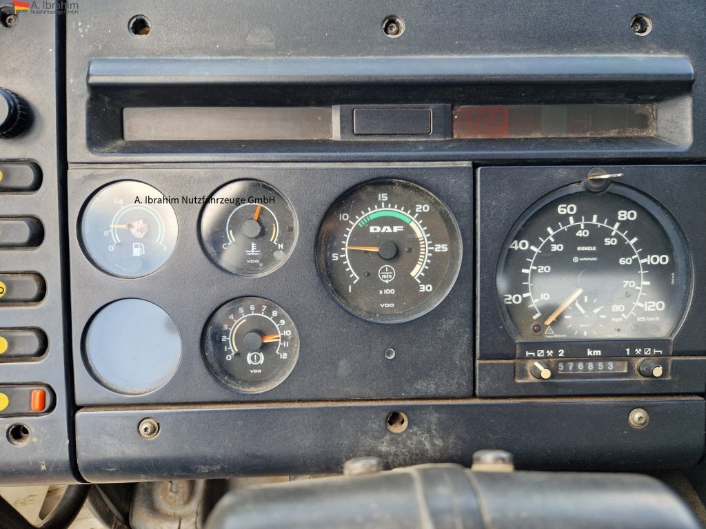 Daf CF 290 Wassertank 13500 L, Tank verzinkt Vorlauf- Lift- Lenkachse - Грузовик-цистерна: фото 2 Daf CF 290 Wassertank 13500 L, Tank verzinkt Vorlauf- Lift- Lenkachse - Грузовик-цистерна: фото 2