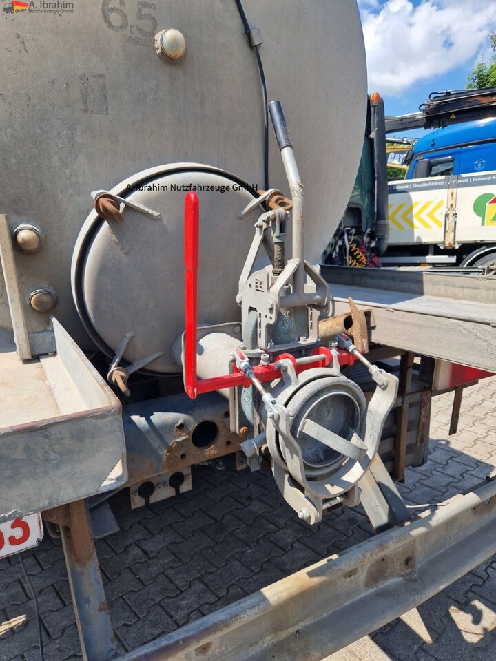 Daf CF 290 Wassertank 13500 L, Tank verzinkt Vorlauf- Lift- Lenkachse - Грузовик-цистерна: фото 5 Daf CF 290 Wassertank 13500 L, Tank verzinkt Vorlauf- Lift- Lenkachse - Грузовик-цистерна: фото 5