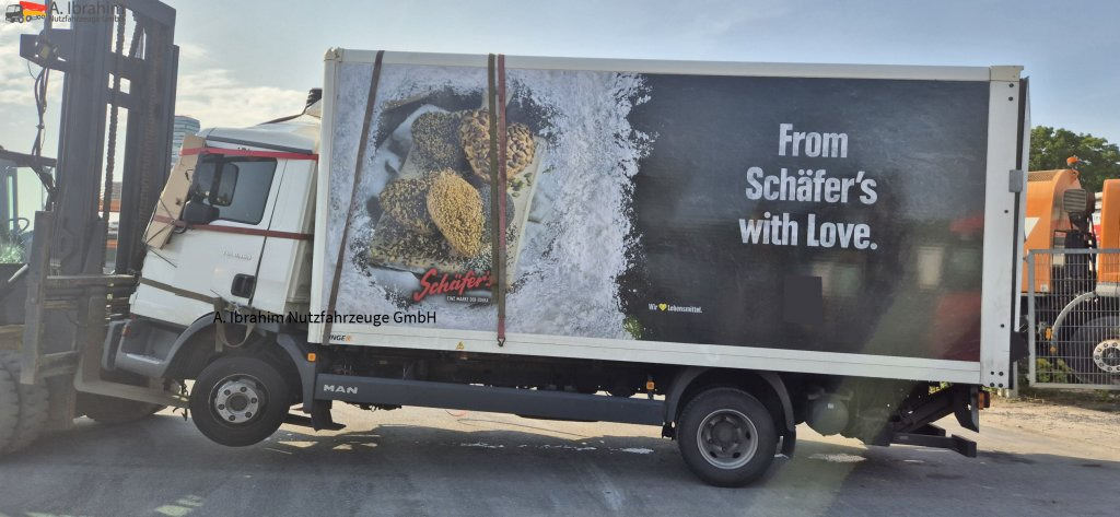 MAN TGL 8.160 4x2 Brotkoffer mit Kühlfach nicht fahrbereit ! nicht rollfähig - Малотоннажный рефрижератор: фото 1 MAN TGL 8.160 4x2 Brotkoffer mit Kühlfach nicht fahrbereit ! nicht rollfähig - Малотоннажный рефрижератор: фото 1