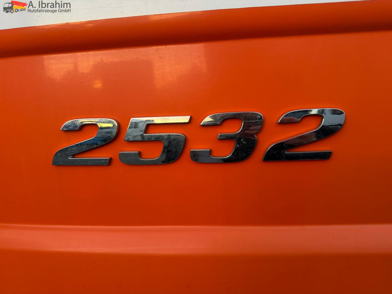 Mercedes-Benz Actros 2532L 6x2 | Lift-Lenkachse | Euro 5 | mp3 - Тентованный грузовик: фото 4 Mercedes-Benz Actros 2532L 6x2 | Lift-Lenkachse | Euro 5 | mp3 - Тентованный грузовик: фото 4