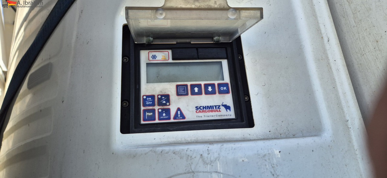 Schmitz SKO 24 Stirnwandschaden, voll fahrbereit Schmitz Kühlaggregat - Полуприцеп-рефрижератор: фото 3 Schmitz SKO 24 Stirnwandschaden, voll fahrbereit Schmitz Kühlaggregat - Полуприцеп-рефрижератор: фото 3