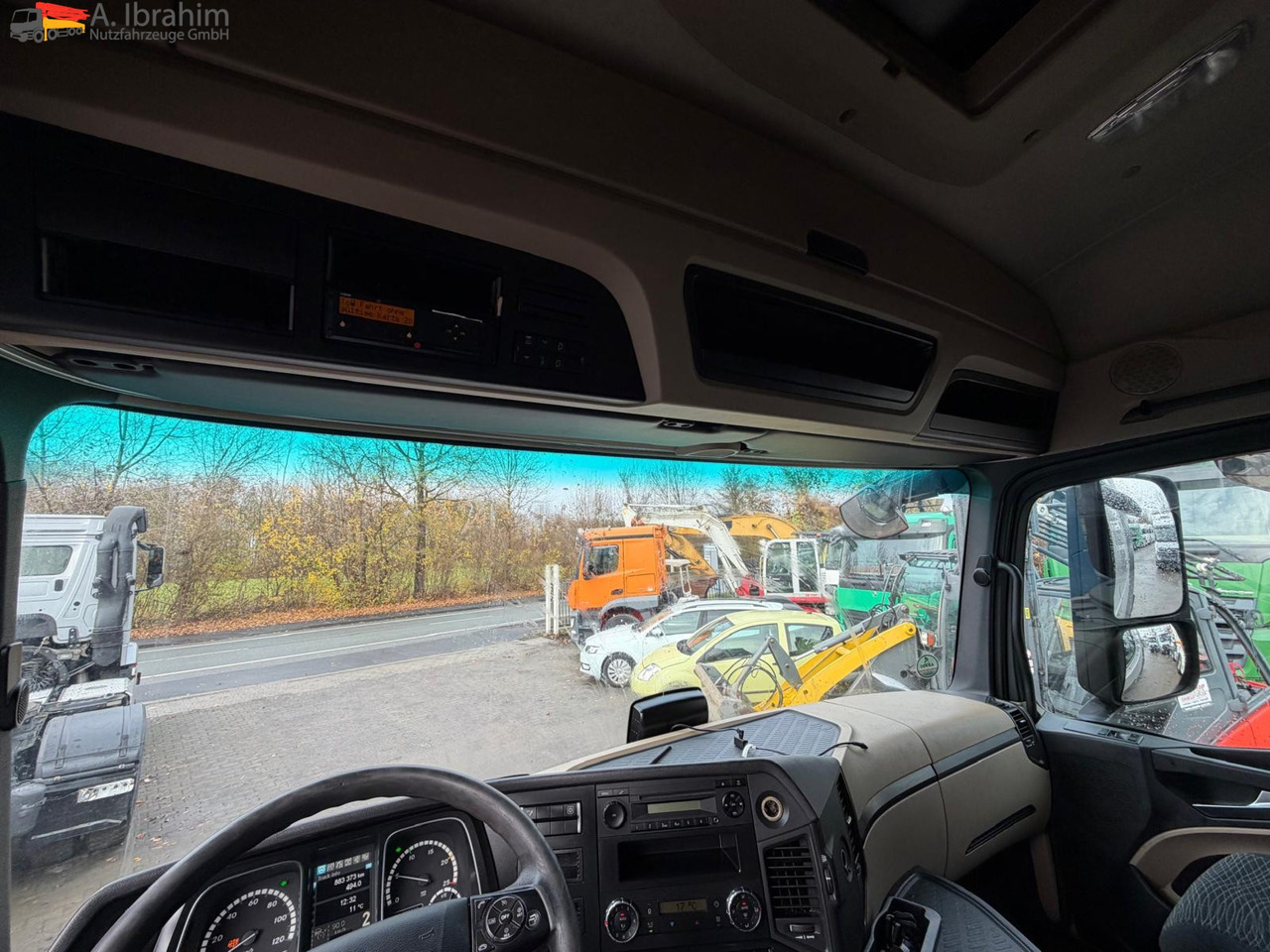 Mercedes-Benz 1842LS Retarder | 4x2 | Klima | MegaSpace - Тягач: фото 2 Mercedes-Benz 1842LS Retarder | 4x2 | Klima | MegaSpace - Тягач: фото 2