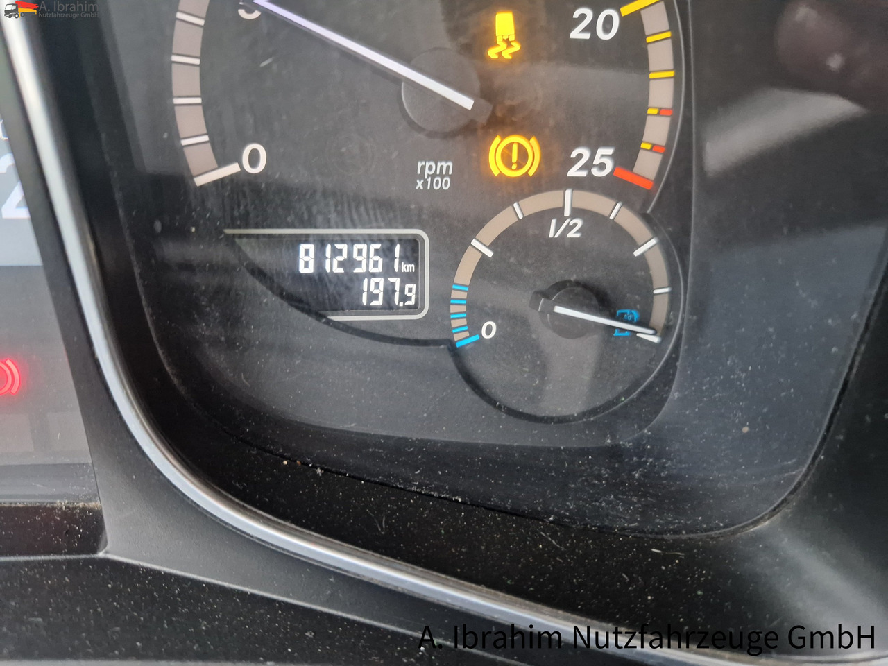 Mercedes-Benz 1845 Retarder Klima, Kühlschrank deutsches Fahrzeug - Тягач: фото 2 Mercedes-Benz 1845 Retarder Klima, Kühlschrank deutsches Fahrzeug - Тягач: фото 2