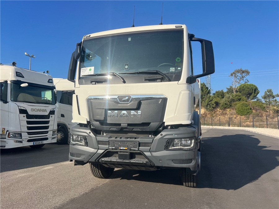 MAN TGS 41.440 - Автобетоносмеситель: фото 2 MAN TGS 41.440 - Автобетоносмеситель: фото 2