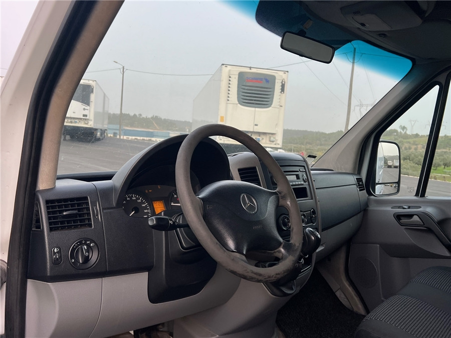 Цельнометаллический фургон MERCEDES-BENZ SPRINTER 315CDI: фото 16