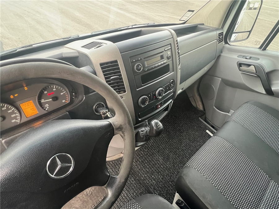 Цельнометаллический фургон MERCEDES-BENZ SPRINTER 315CDI: фото 17