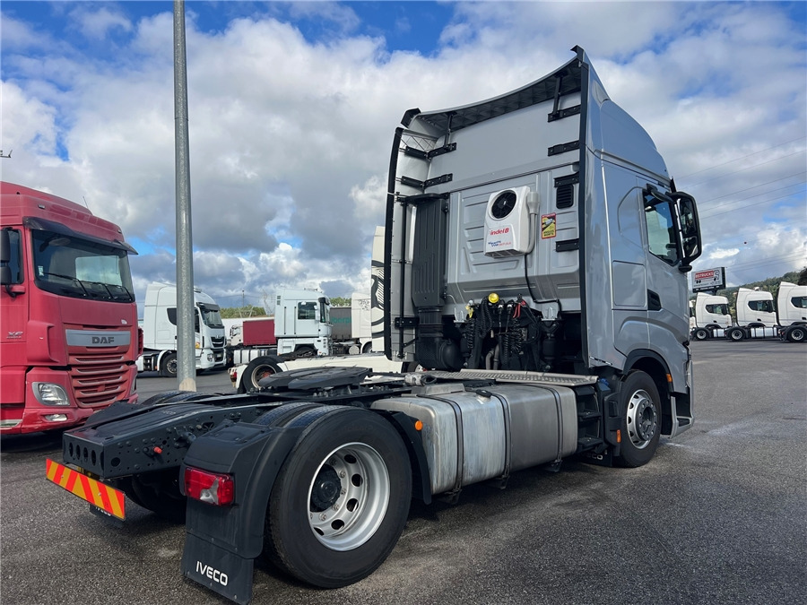 Iveco S-WAY 500 - Тягач: фото 4 Iveco S-WAY 500 - Тягач: фото 4