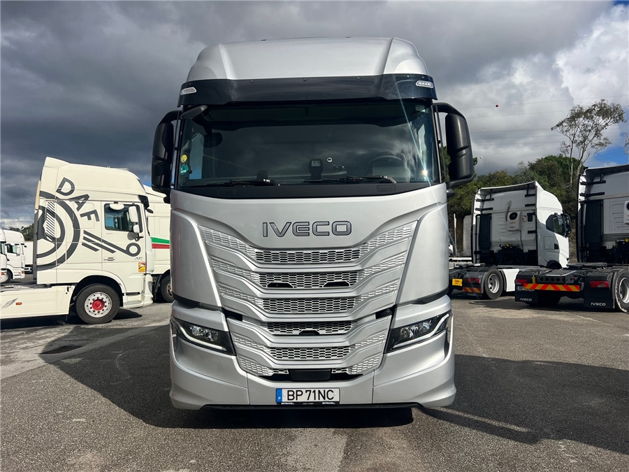 Iveco S-WAY 500 - Тягач: фото 2 Iveco S-WAY 500 - Тягач: фото 2