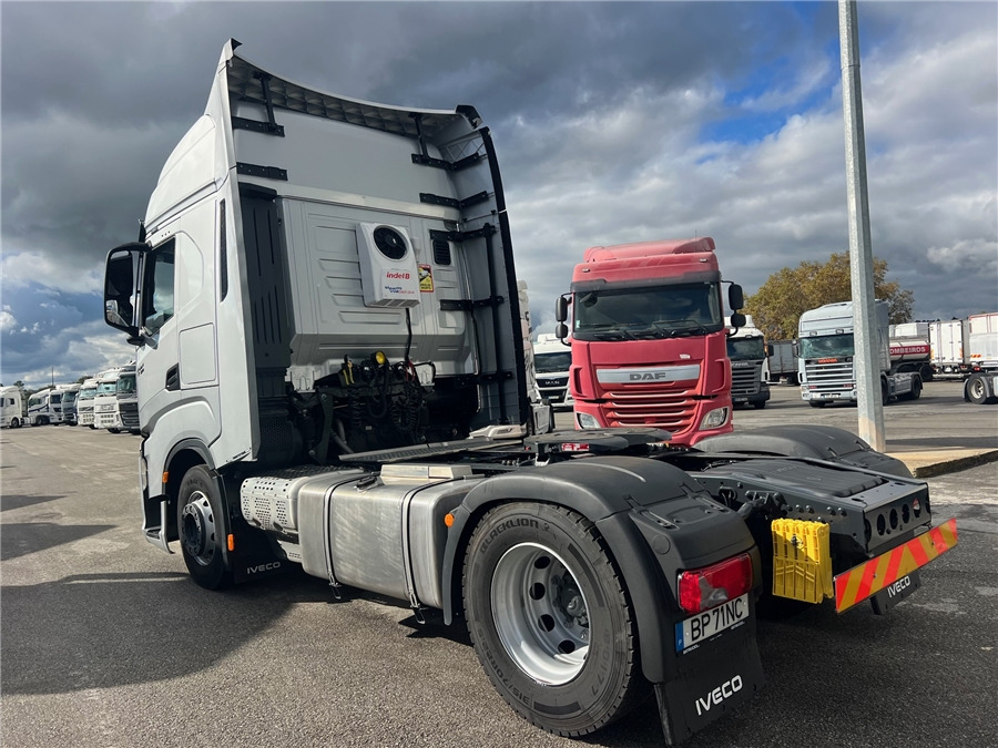 Iveco S-WAY 500 - Тягач: фото 4 Iveco S-WAY 500 - Тягач: фото 4