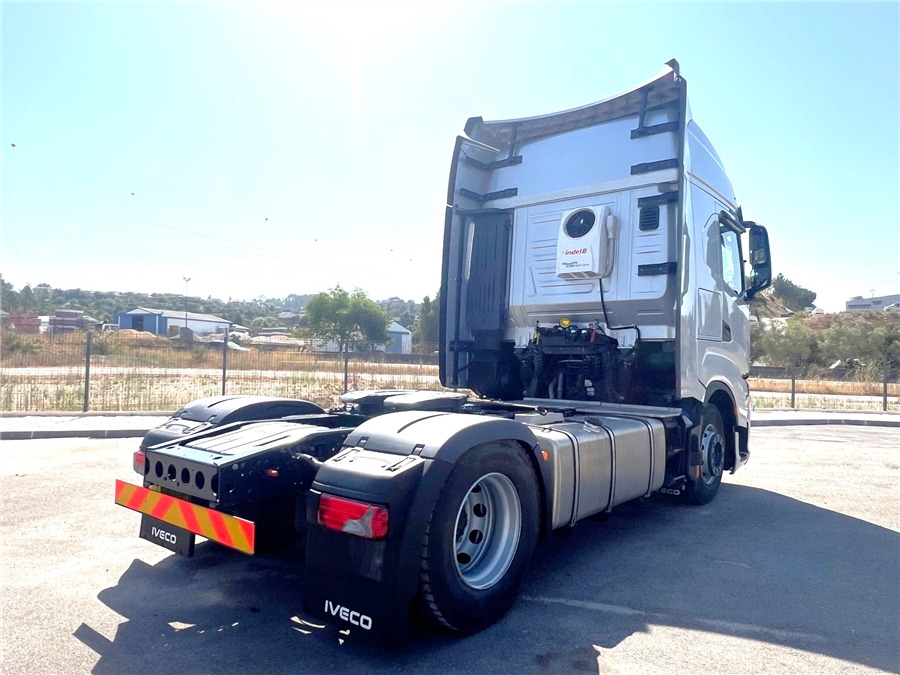 Iveco S-WAY 500 - Тягач: фото 4 Iveco S-WAY 500 - Тягач: фото 4