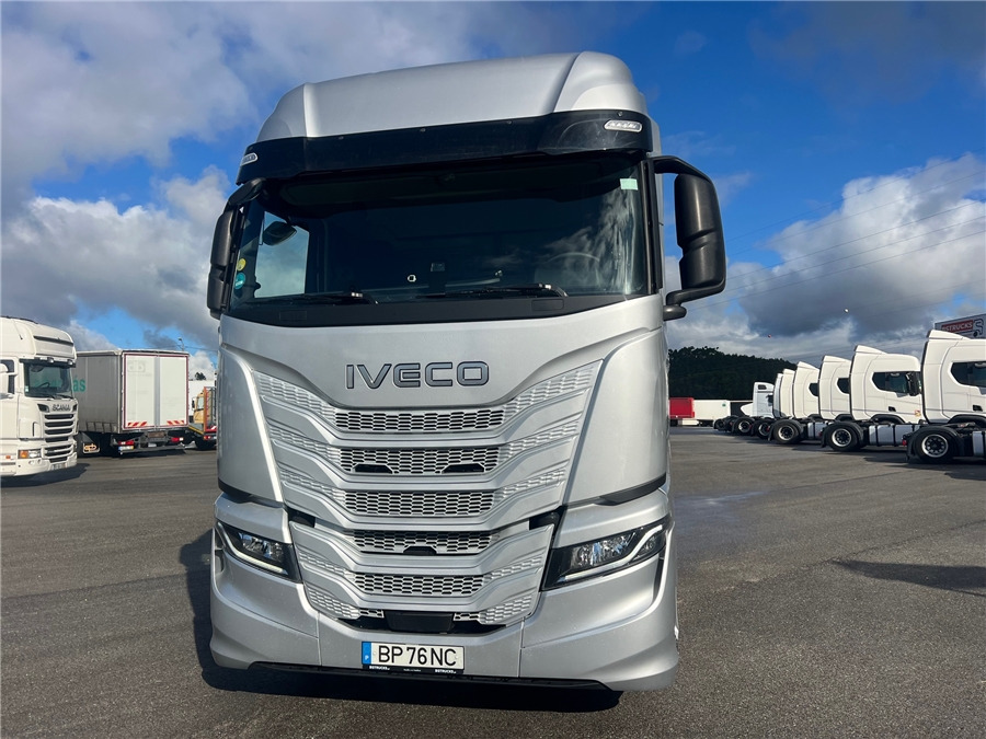 Iveco S-WAY 500 - Тягач: фото 2 Iveco S-WAY 500 - Тягач: фото 2