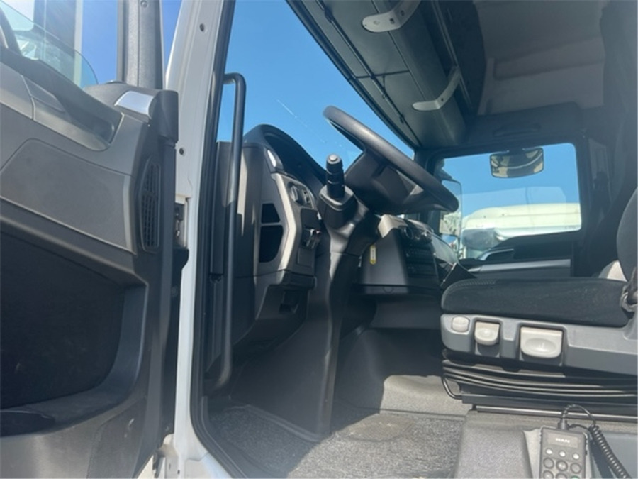 MAN TGX 18.480/RETARDER/ - Тягач: фото 5 MAN TGX 18.480/RETARDER/ - Тягач: фото 5