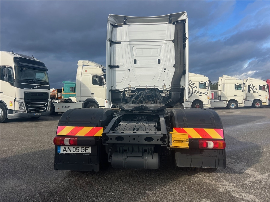 MERCEDES-BENZ 1851 / RETARDER - Тягач: фото 5 MERCEDES-BENZ 1851 / RETARDER - Тягач: фото 5