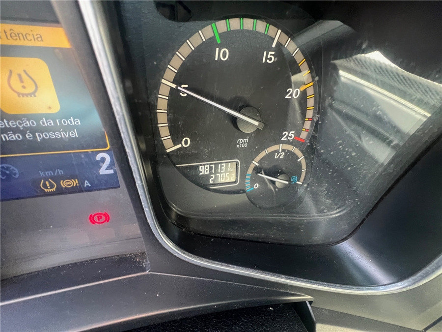Тягач MERCEDES-BENZ ACTROS 1845 LS: фото 9