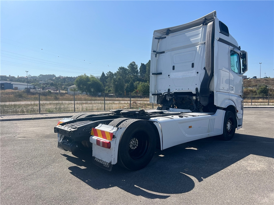 MERCEDES-BENZ ACTROS 1845 LS - Тягач: фото 4 MERCEDES-BENZ ACTROS 1845 LS - Тягач: фото 4