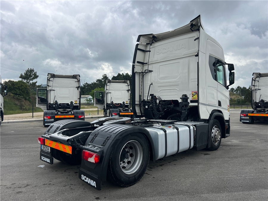 Scania R450 - Тягач: фото 4 Scania R450 - Тягач: фото 4