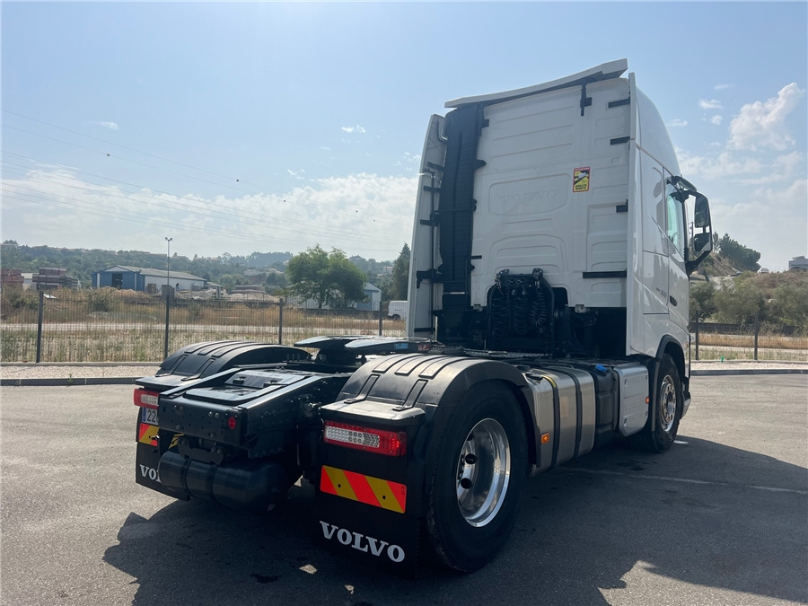 Volvo FH500 / RETARDER / IPARKCOOL - Тягач: фото 4 Volvo FH500 / RETARDER / IPARKCOOL - Тягач: фото 4